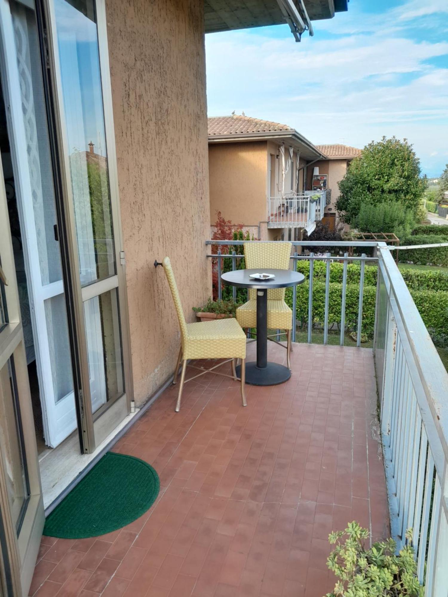 Casa Dell' Ulivo Apartment Desenzano del Garda Luaran gambar
